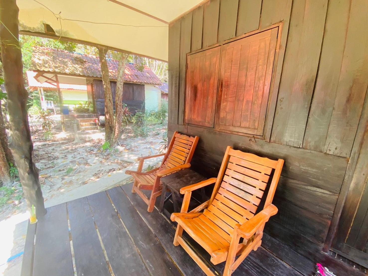 Banana Resort Koh Phayam Exterior foto